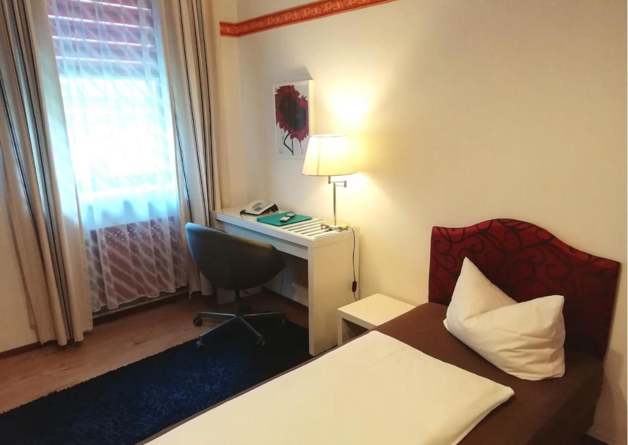Hotel Pfaff トリベルク エクステリア 写真