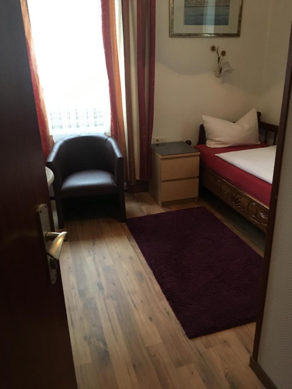 Hotel Pfaff トリベルク エクステリア 写真